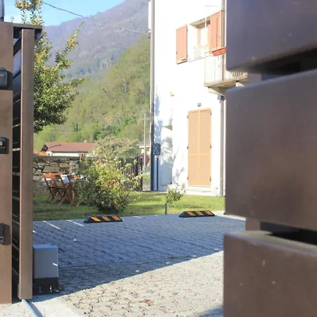 Σπίτι διακοπών Aglichalet Bosco-vasca Idromassaggio Con Parcheggio Privato E Colonnina Ricarica Auto Elettrica Con Supplemento