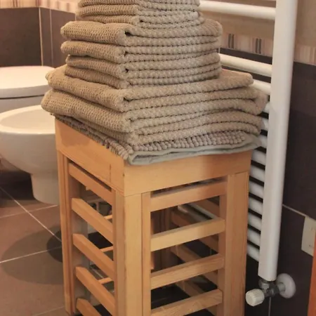 Aglichalet Bosco-vasca Idromassaggio Con Parcheggio Privato E Colonnina Ricarica Auto Elettrica Con Supplemento