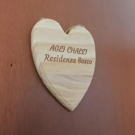 Aglichalet Bosco-vasca Idromassaggio Privata, Condivisa Tra I Due Chalet, Con Parcheggio Privato Gratuito E Colonnina Ricarica Auto Veloce Con Supplemento 펜션