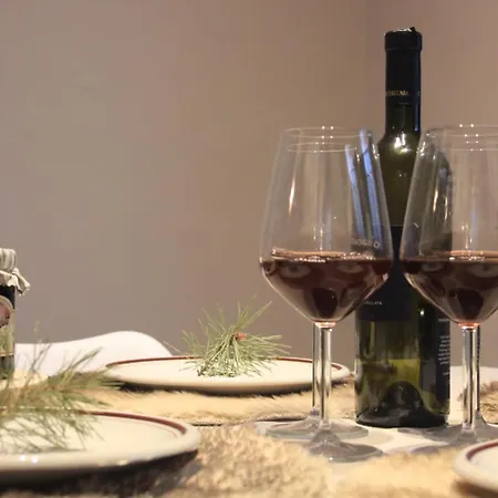 Aglichalet Bosco-vasca Idromassaggio Con Parcheggio Privato E Colonnina Ricarica Auto Elettrica Con Supplemento