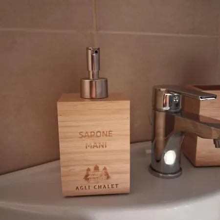 Casa de Férias Aglichalet Bosco-vasca Idromassaggio Con Parcheggio Privato E Colonnina Ricarica Auto Elettrica Con Supplemento *