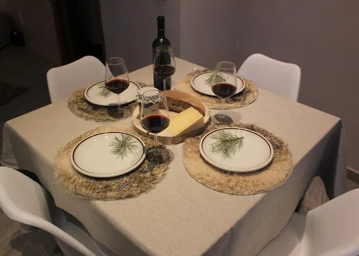 Casa de Férias Aglichalet Bosco-Vasca Idromassaggio Privata, Condivisa Tra I Due Chalet, Con Parcheggio Privato Gratuito E Colonnina Ricarica Auto Veloce Con Supplemento *
