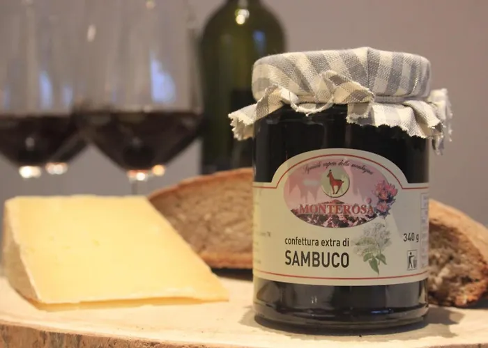 Aglichalet Bosco-Vasca Idromassaggio Privata, Condivisa Tra I Due Chalet, Con Parcheggio Privato Gratuito E Colonnina Ricarica Auto Veloce Con Supplemento Nyaraló *